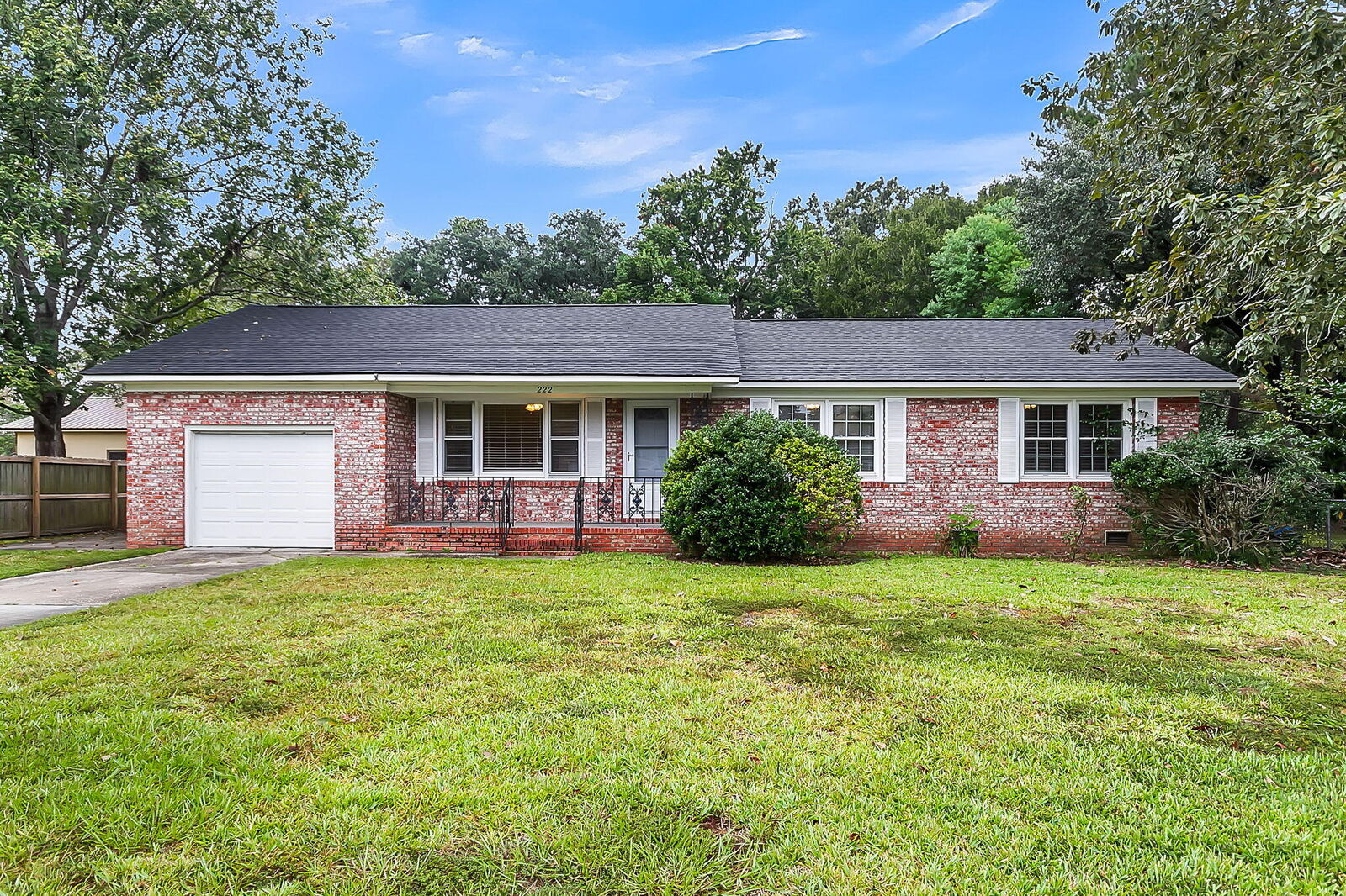 Property Photo:  222 Jennie Street  SC 29445 