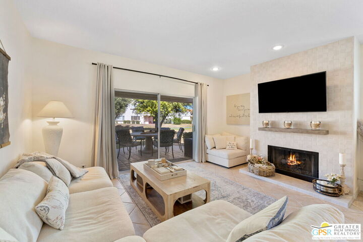 Property Photo:  237 E Vista Royale Cir  CA 92211 
