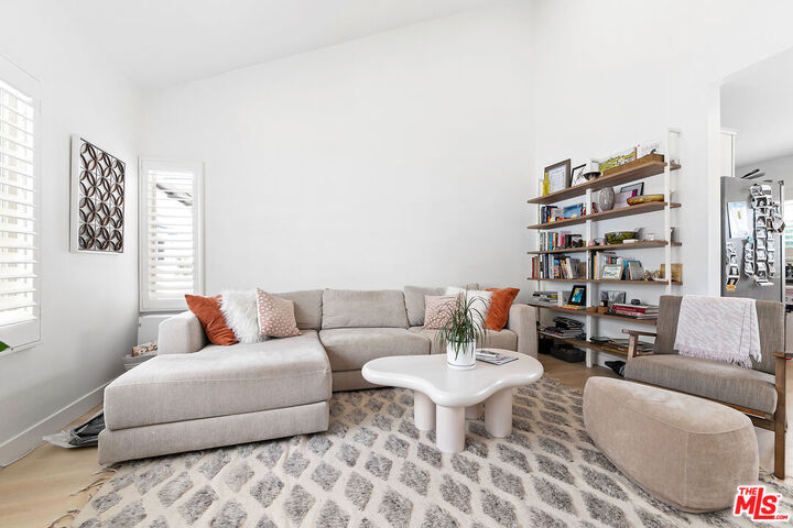 Property Photo:  3832 W Avenue 43  CA 90041 