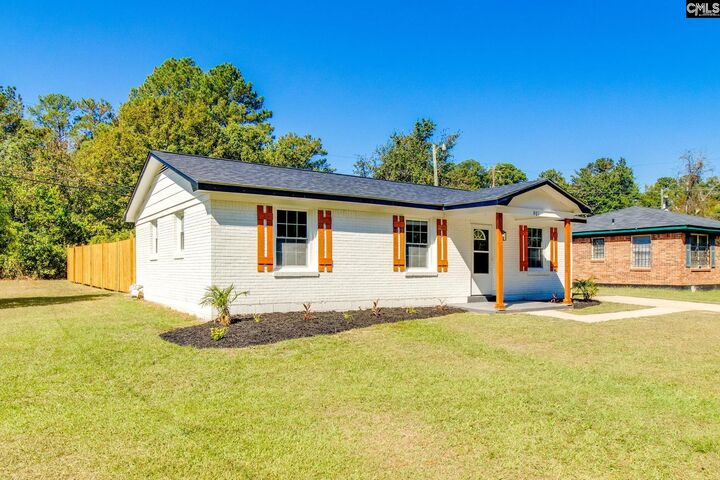 Property Photo:  901 Slash Pine  SC 29203 