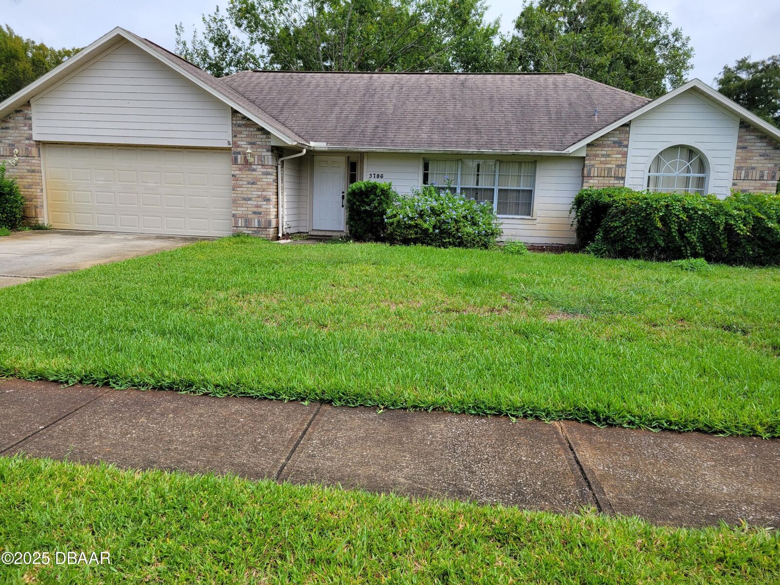 Property Photo:  3786 Long Grove Lane  FL 32129 