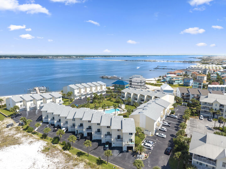 1440 Paradise Point Drive Unit 21  Navarre FL 32566 photo