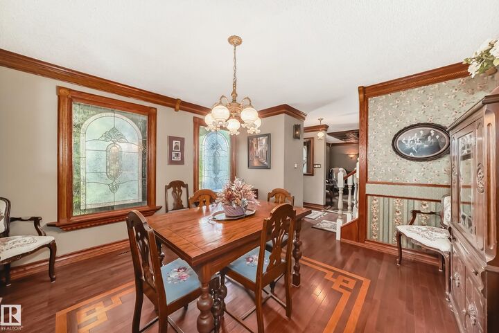 Property Photo:  18516 97A Avenue NW  AB T5T 3J4 