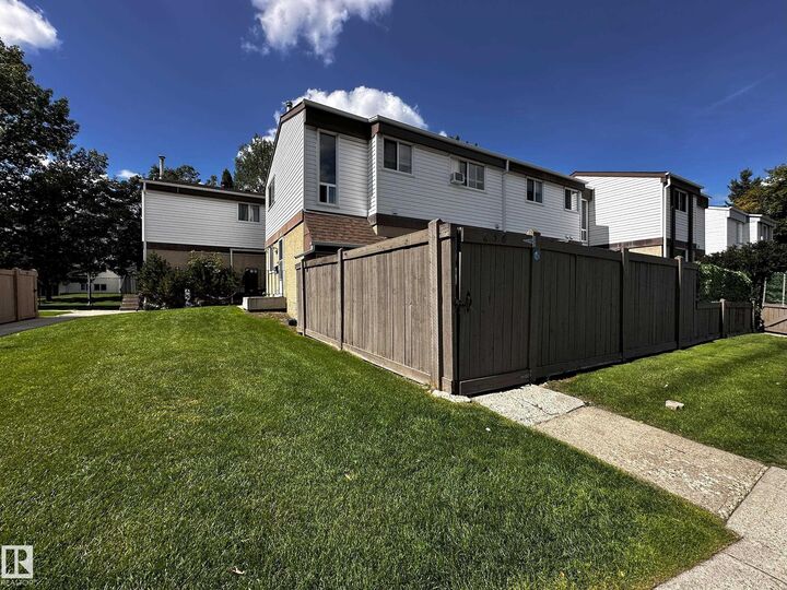 Property Photo: 858 Erin Place NW AB T5T 1M6
