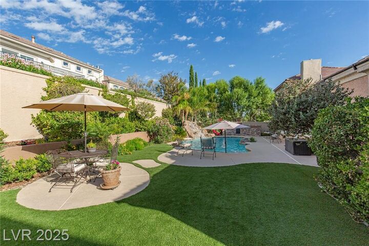 305 Round Stone Court  Las Vegas NV 89145 photo