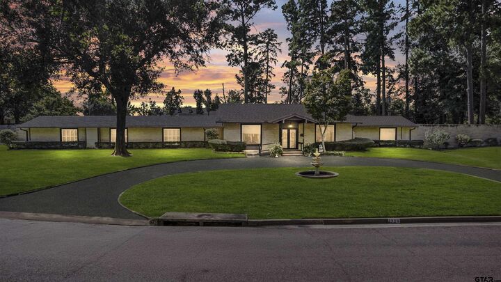 1300 Montclair St  Longview TX 75601 photo