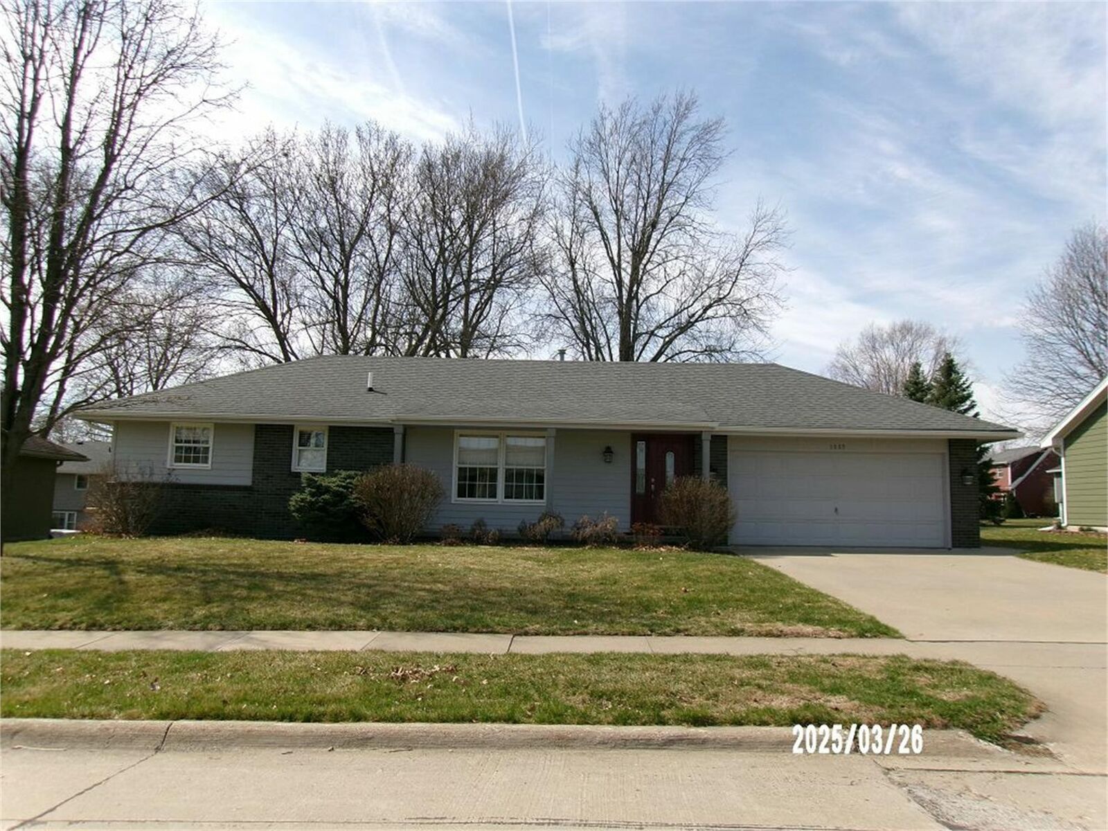 Property Photo:  1557 W 3rd Street  IA 50219 