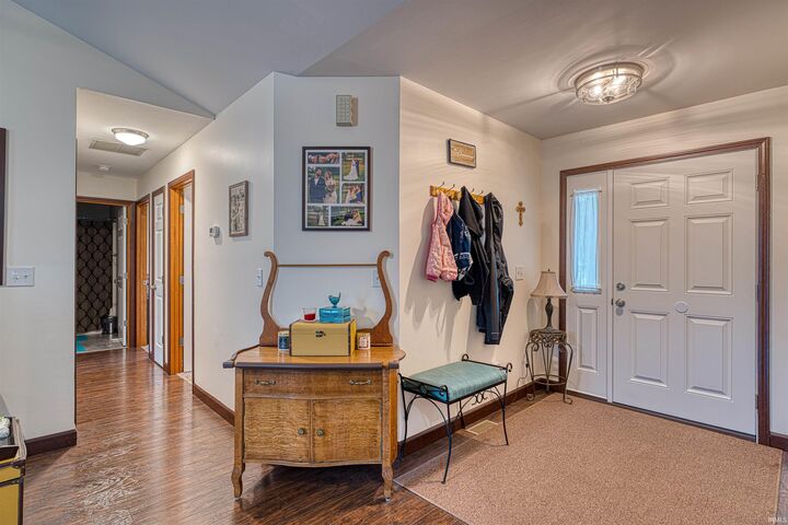 Property Photo:  4717 White Oak Court  IN 47712 