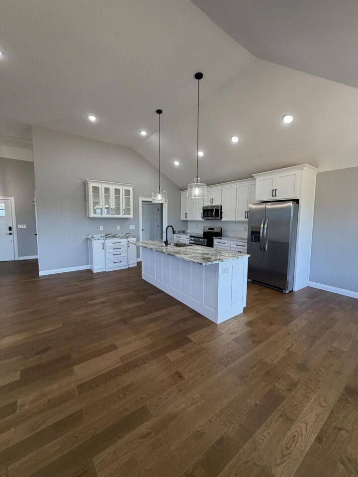 Property Photo: 101 Lone Oak Court KY 42503