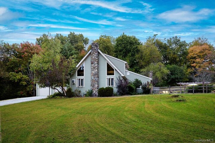 30 Velie Road  Lagrangeville NY 12540 photo