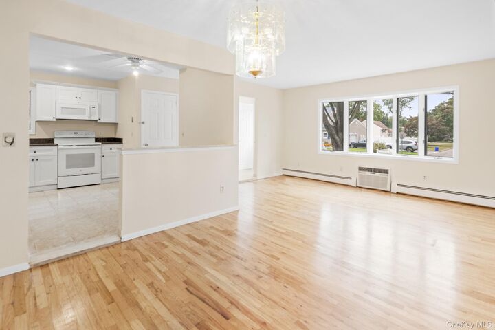Property Photo: 39 Wellington Avenue NY 11729