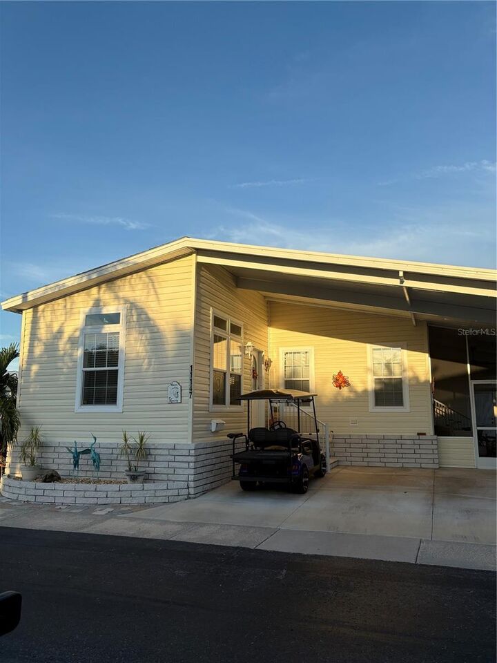 Property Photo:  11147 102nd Way 212  FL 33773 