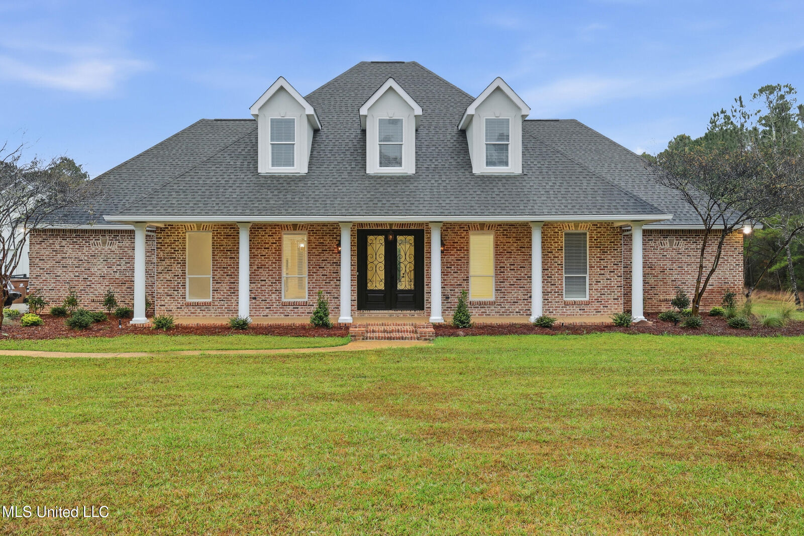 Property Photo: 23480 Arcadia Farm Road MS 39571