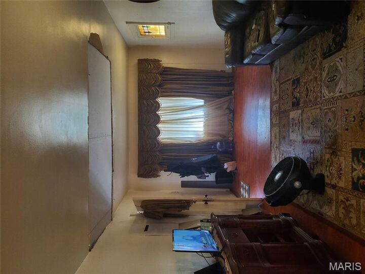 Property Photo:  1924 Bond Avenue  IL 62207 