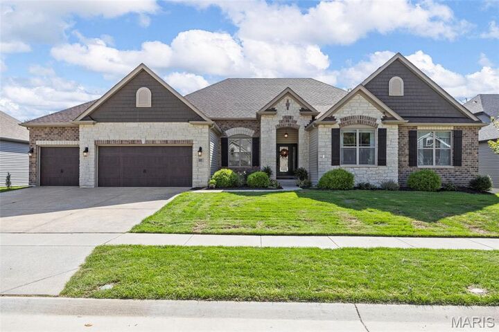 Property Photo:  522 Long Creek Drive  MO 63367