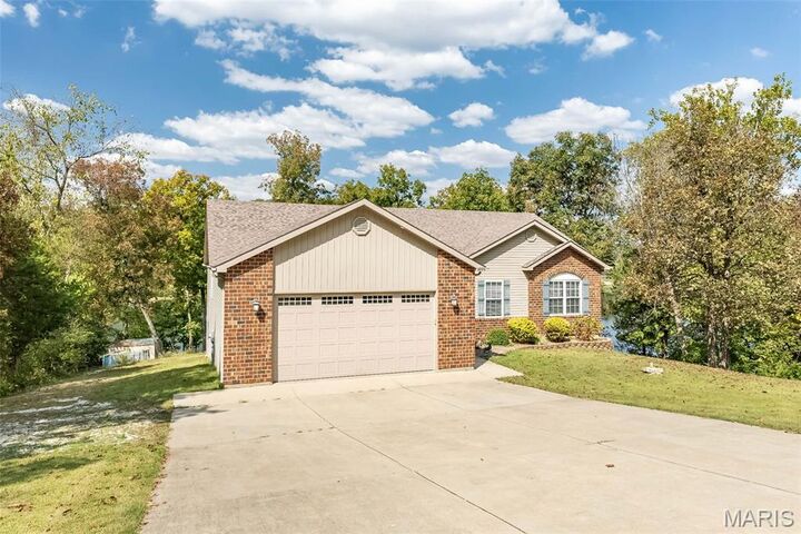 Property Photo:  1899 Deer Run Trail  MO 63069 