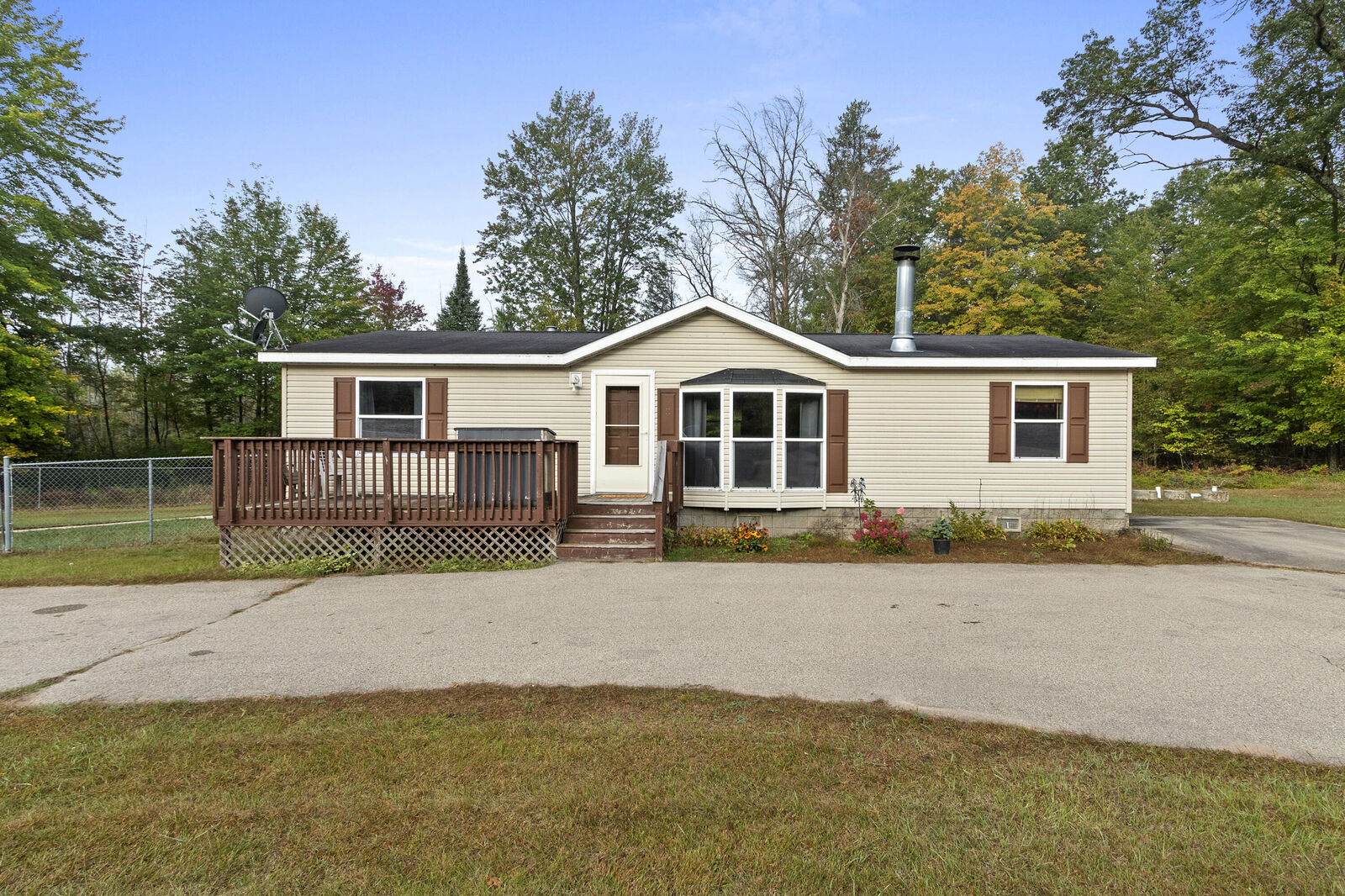Property Photo: W4978 Lulu Ct WI 54166
