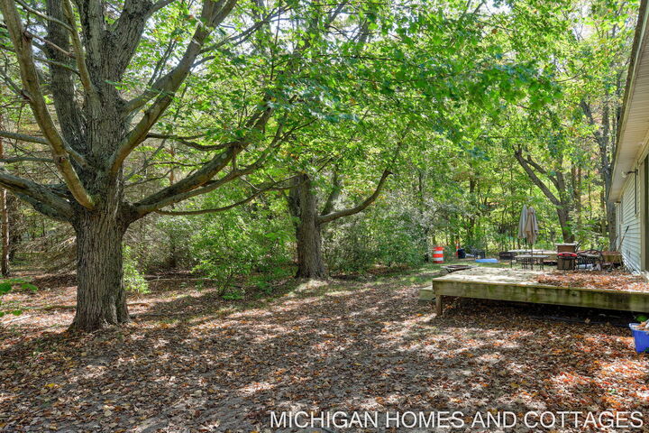Property Photo:  18604 168th Avenue  MI 49456 