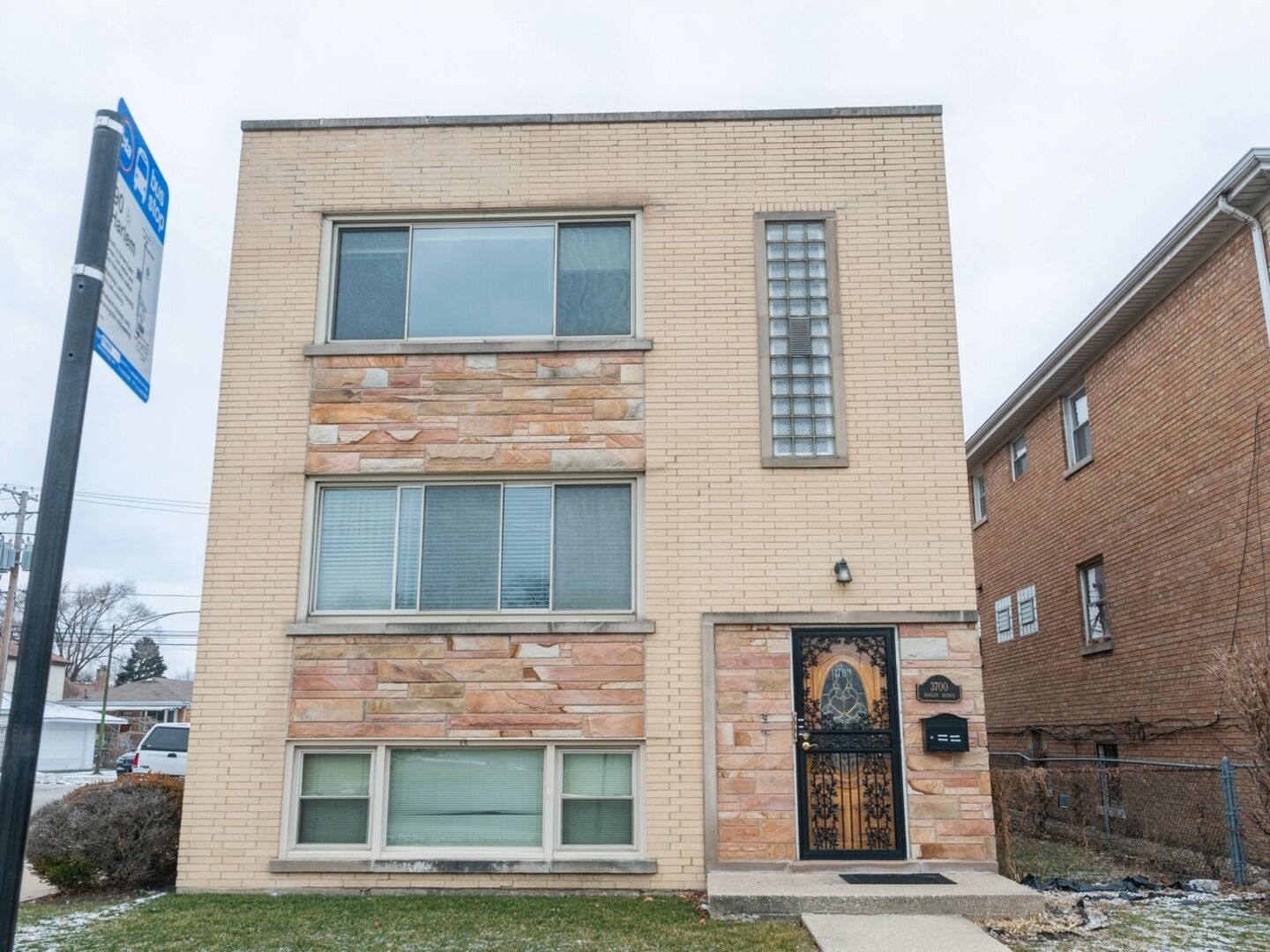 Property Photo:  3700 N Harlem Avenue 2  IL 60634 