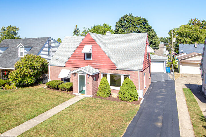 Property Photo:  4228 W 100th Street  IL 60453 