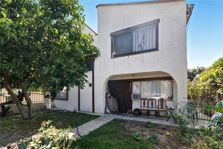 Property Photo: 2526 Flower Street CA 90255