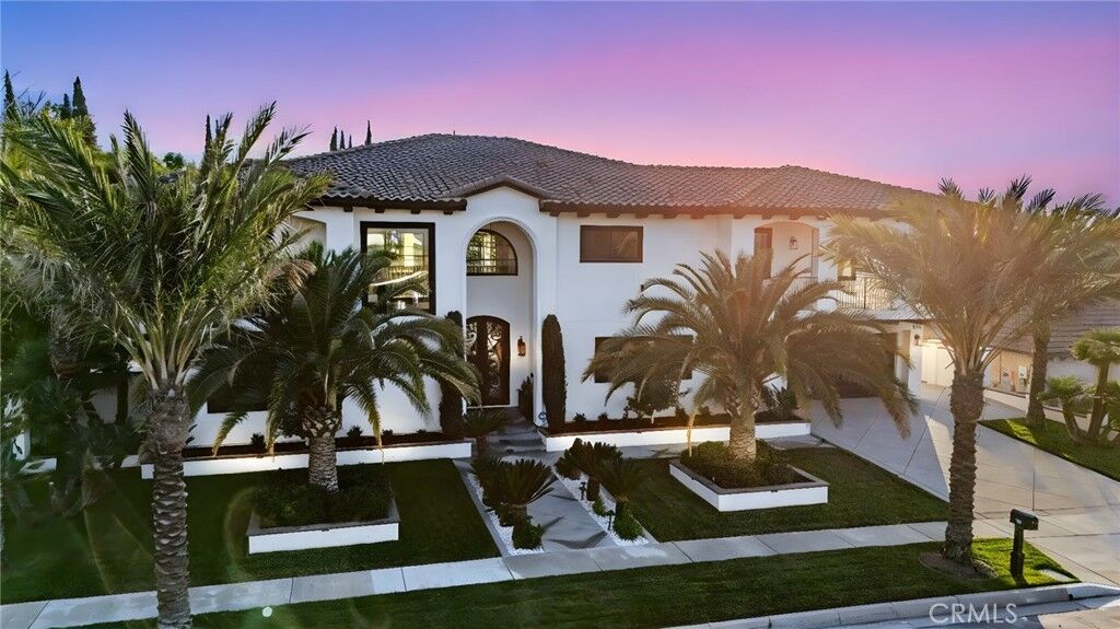 Property Photo:  612 Golden West  CA 92373 