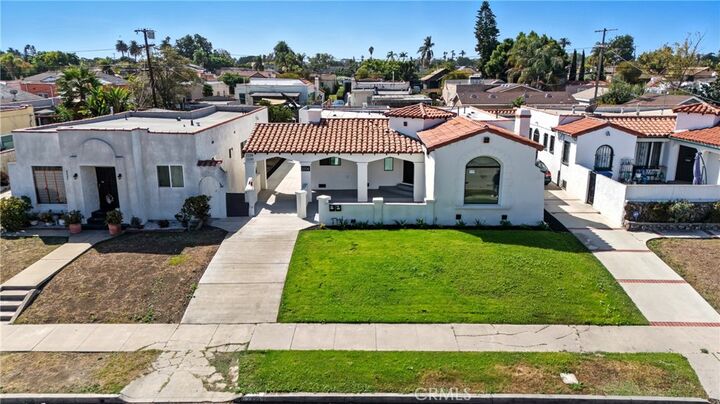 Property Photo: 2228 W 73rd CA 90043