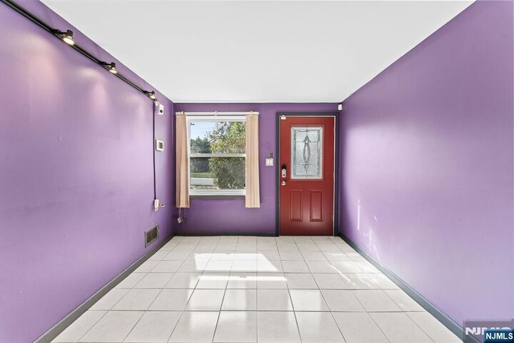 Property Photo:  365 Henley Avenue  NJ 07646 