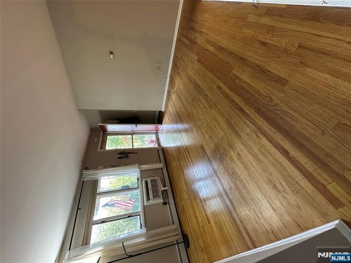Property Photo:  9 Fern Place  NJ 07456 