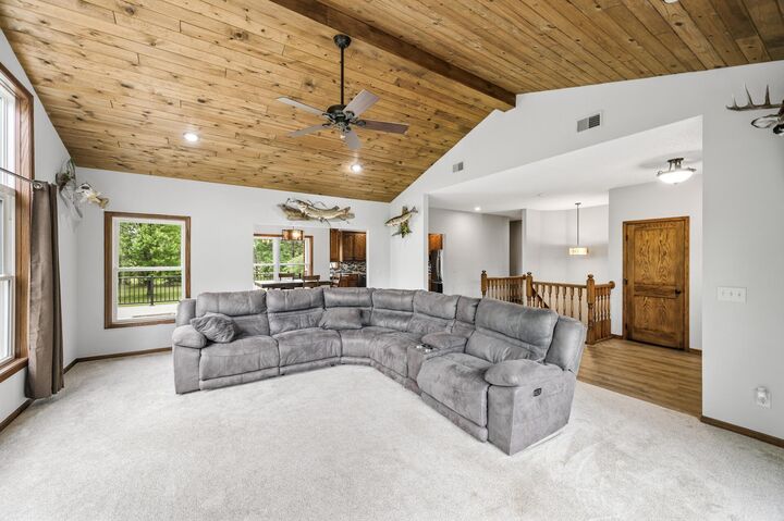 Property Photo:  2801 263rd Avenue NE  MN 55040 