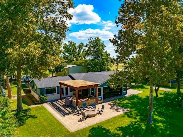 Property Photo: 1017 Airport Road TX 76449