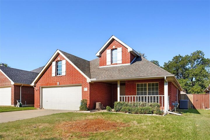 Property Photo: 6413 Eagle Creek Drive TX 75028