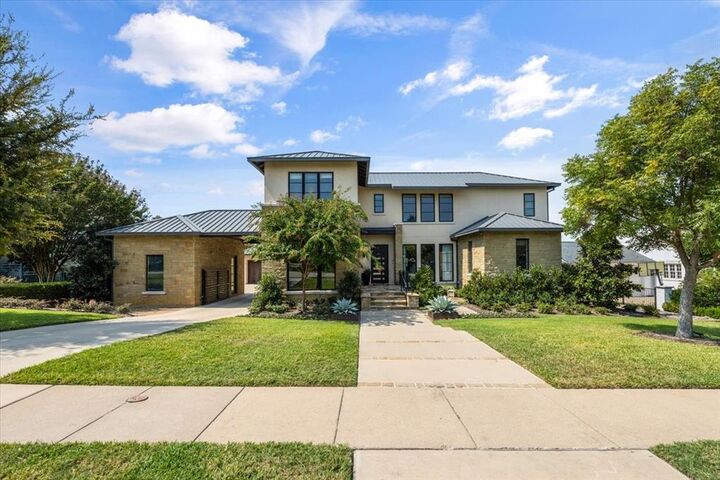 3824 Aviemore Drive  Fort Worth TX 76109 photo