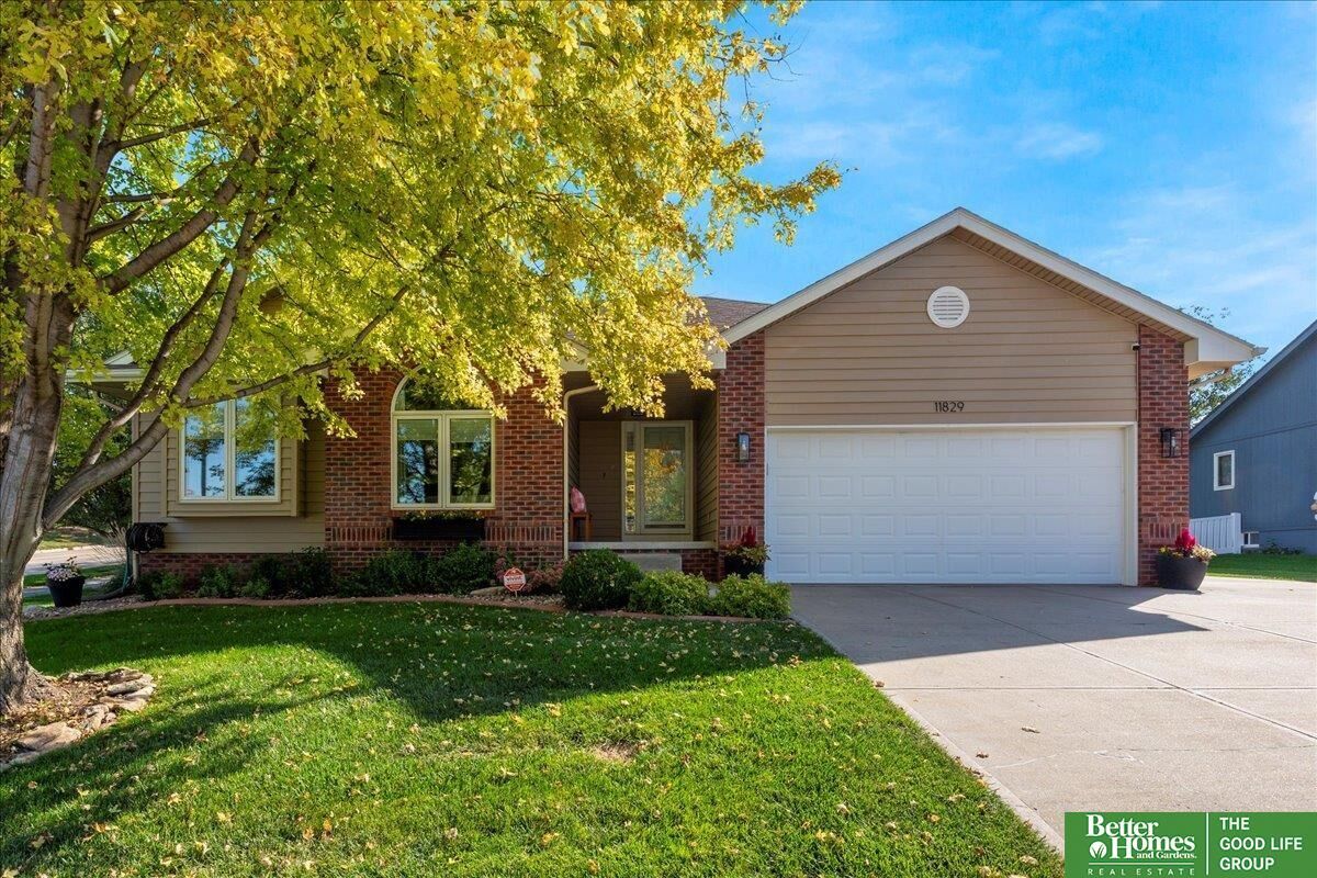 Property Photo:  11829 S 217th Street  NE 68028 