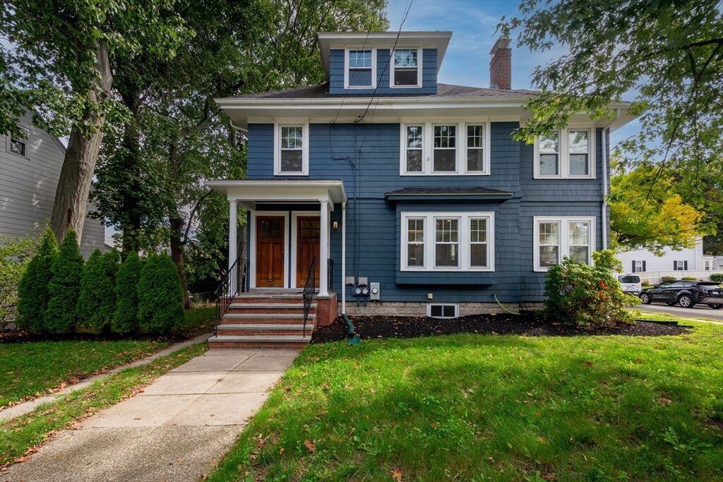 Property Photo:  119 Medford St 119  MA 02474 