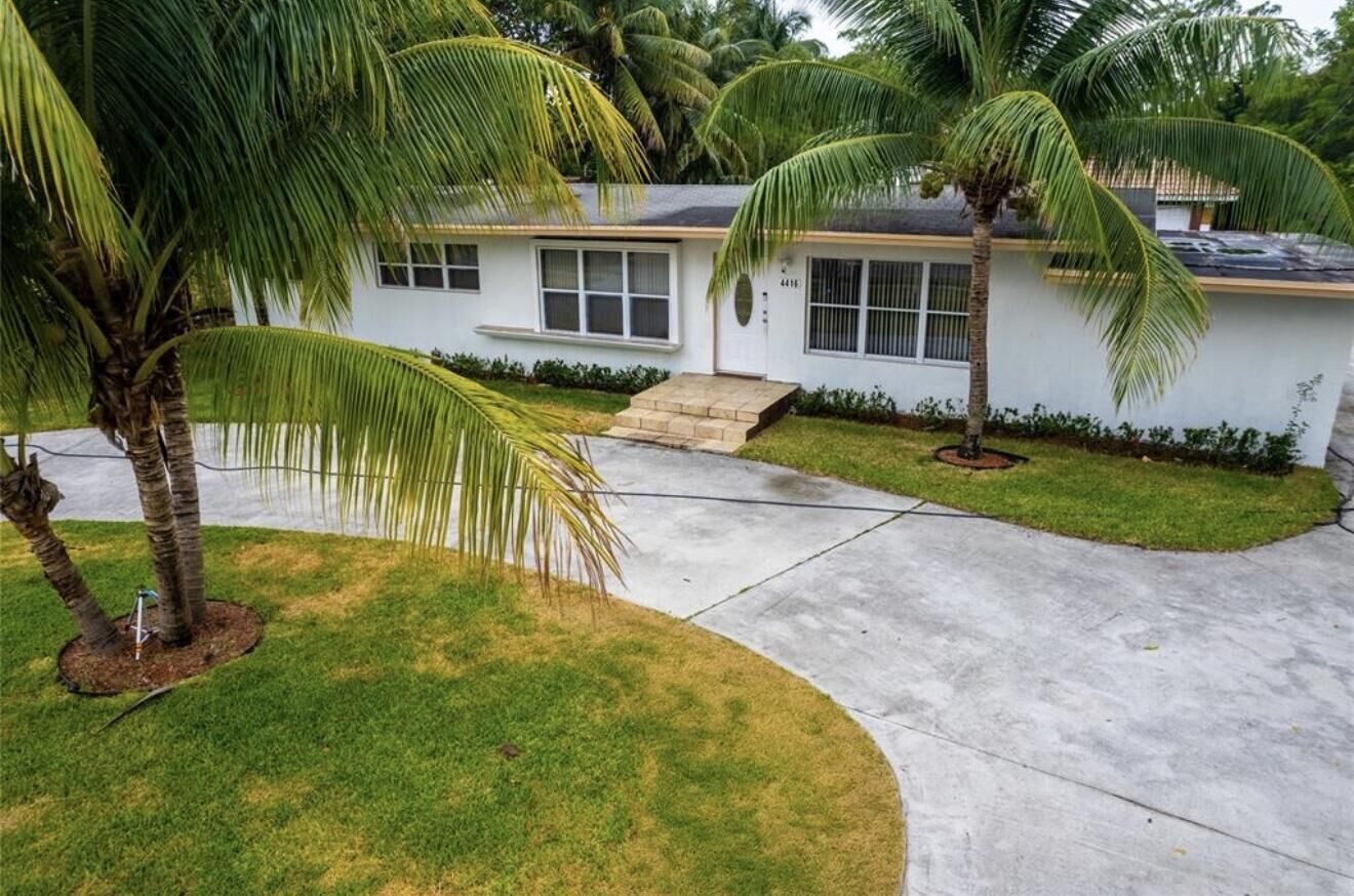 Property Photo:  4416 W Broward Boulevard  FL 33317