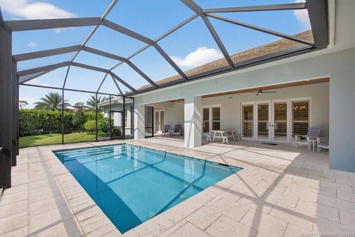 Property Photo:  7748 SE Manhasset Place  FL 33455
