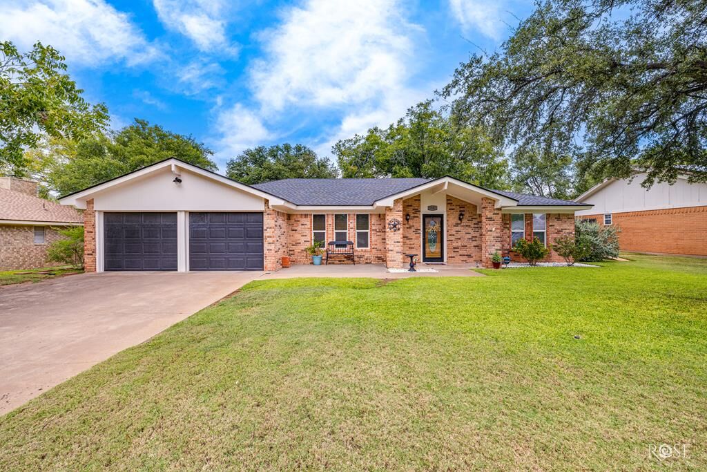 Property Photo: 3502 Lindenwood Dr TX 76904
