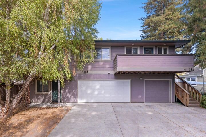 Property Photo:  33 Edgewood Way  CA 95060