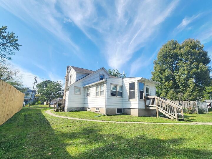 Property Photo: 118 North Terrace Street WI 53548
