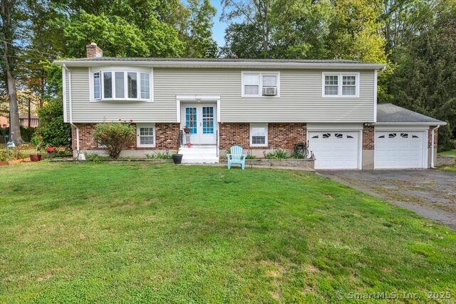 77 Oxbow Lane  West Haven CT 06516 photo