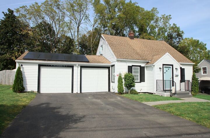 Property Photo: 32 Clough Road CT 06708