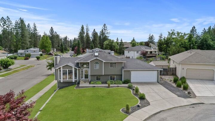 8805 N Greenwood St  Spokane WA 99208 photo