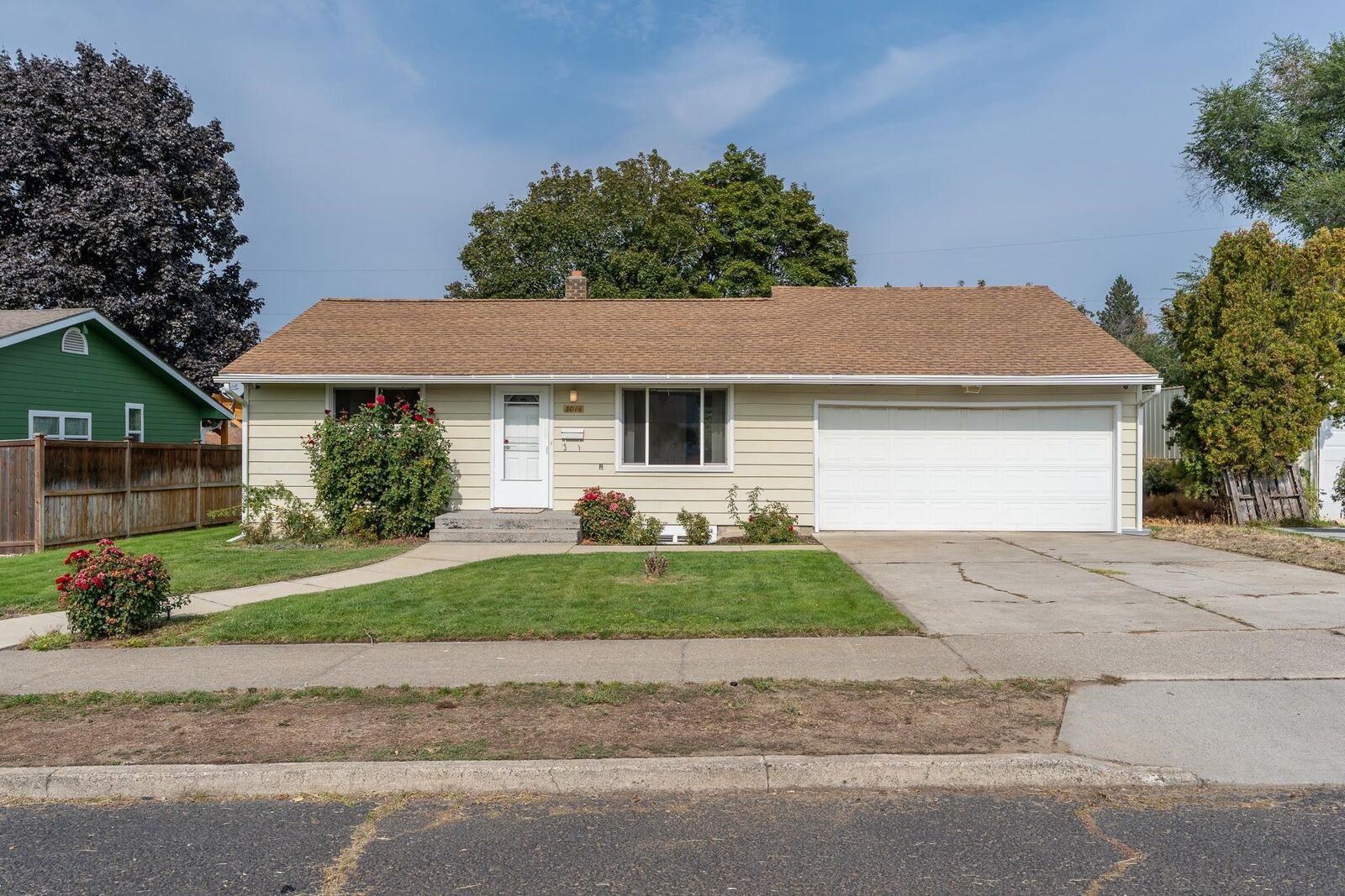 Property Photo:  3016 W Eloika Ave  WA 99205 