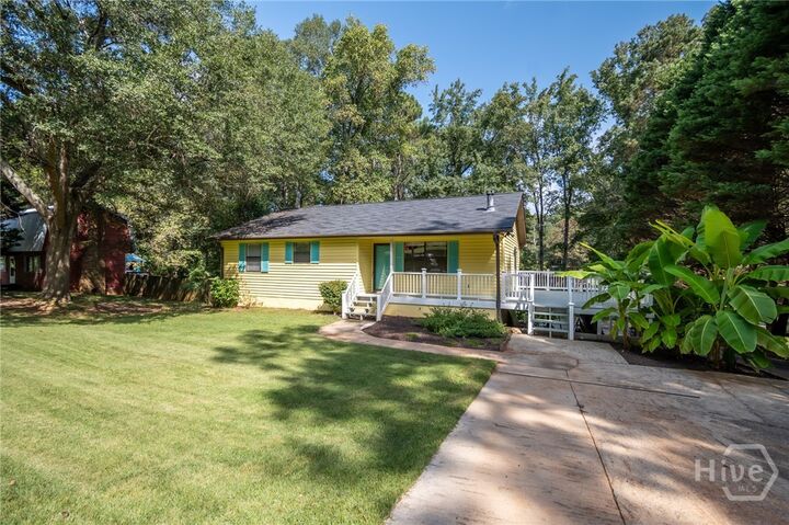 Property Photo:  160 Westwood Drive  GA 30606