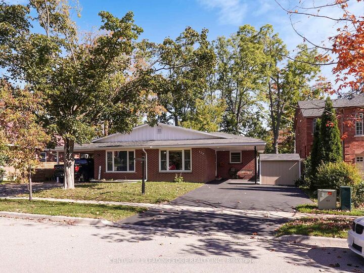 Property Photo:  173 Owen Street  ON L4M 3H8 