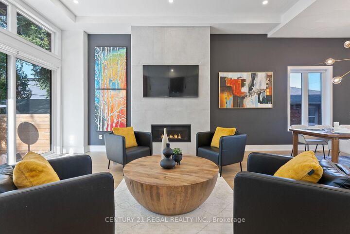 Property Photo:  84 Bexhill Avenue  ON M1L 3C1 