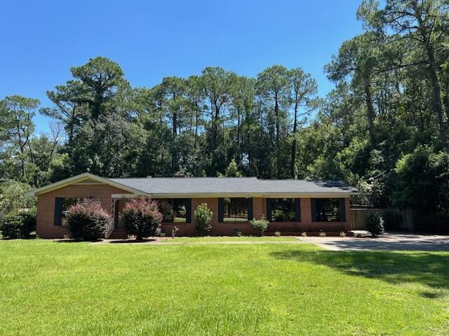 Property Photo:  1001 Prince Ave  GA 31794