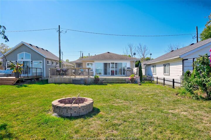 Property Photo: 591 Ross Beach ON N8L 1J6