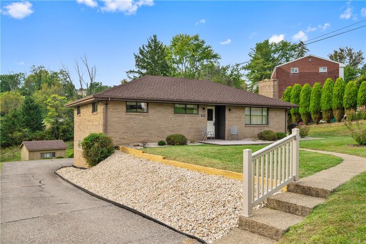 Property Photo: 5535 Glass Road PA 15205
